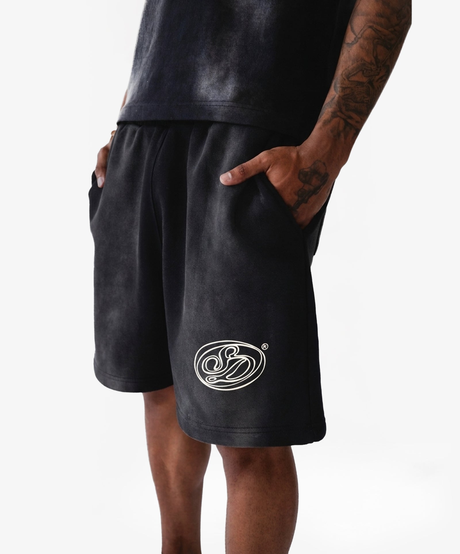 Shorts - Core Black
